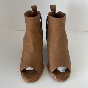 Dolce Vita open toe & heel.  Side zip.  Size 8